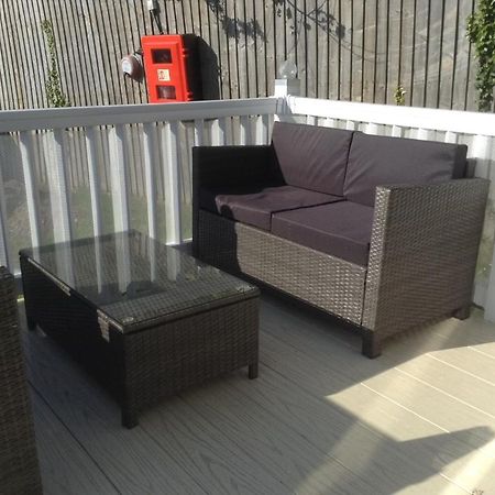 Mollys Retreat Pet Friendly Three Bed Caravan With Small Garden Newquay Bay Resort Quieter Area Of Park Extérieur photo