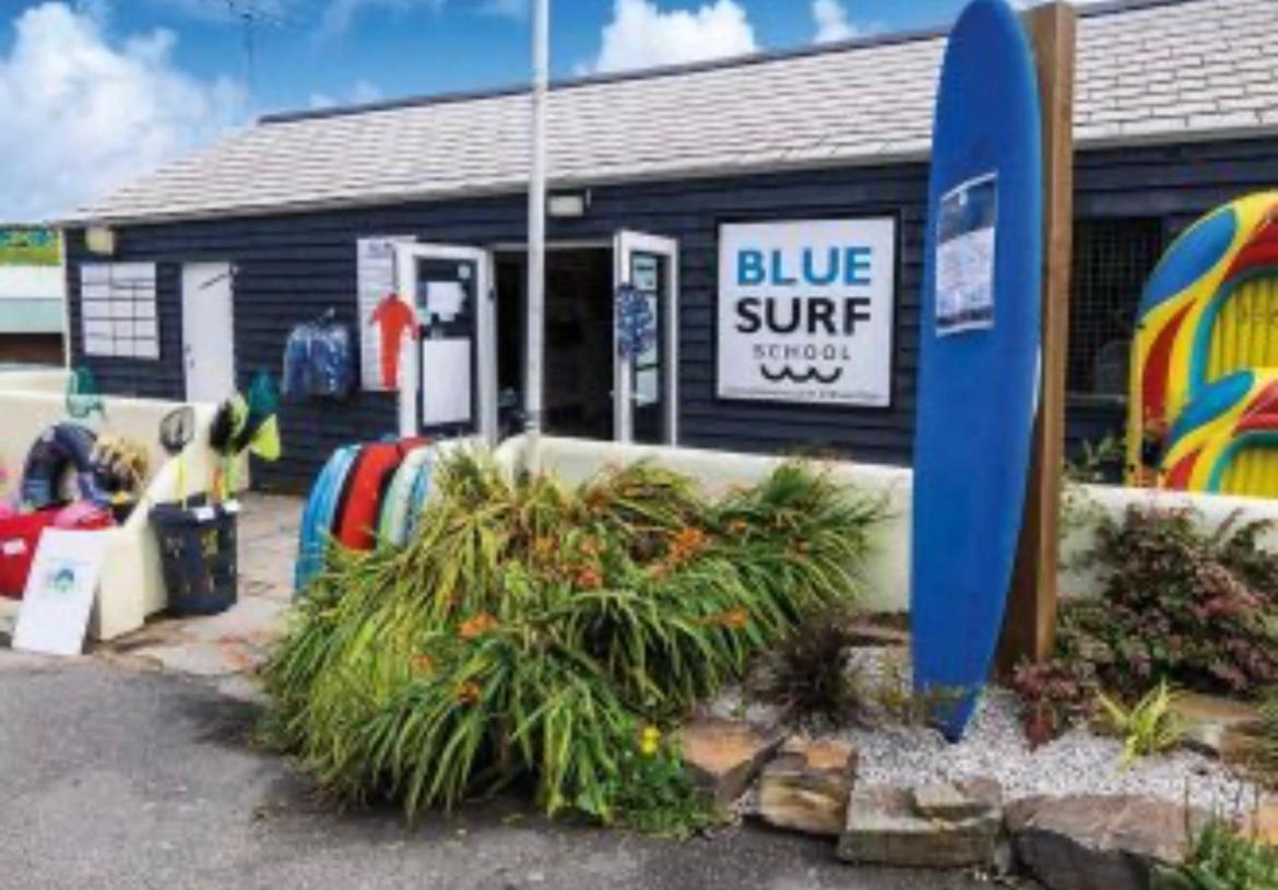 Mollys Retreat Pet Friendly Three Bed Caravan With Small Garden Newquay Bay Resort Quieter Area Of Park Extérieur photo